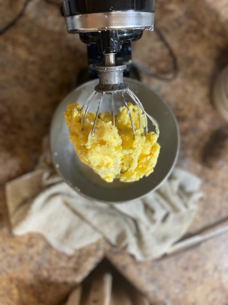 How to make raw milk butter